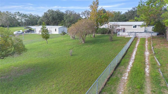 Image No.4-4 Bed Property for sale