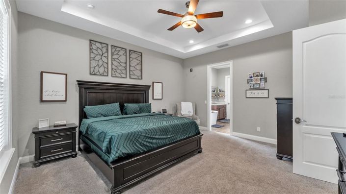 Image No.32-3 Bed Property for sale