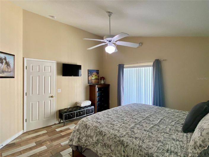 Image No.11-Propriété de 4 chambres à vendre à Kissimmee