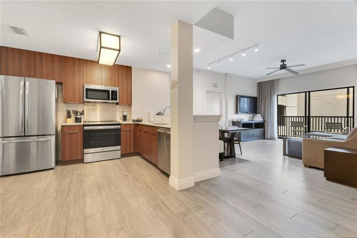 Image No.14-3 Bed Property for sale