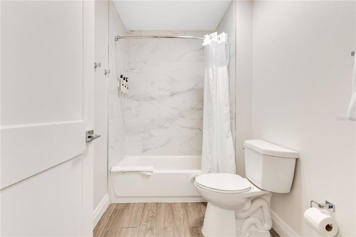 Image No.23-3 Bed Property for sale