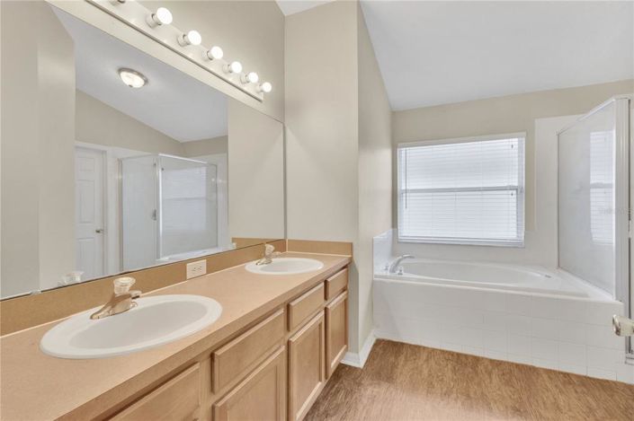 Image No.14-Propriété de 4 chambres à vendre à Davenport