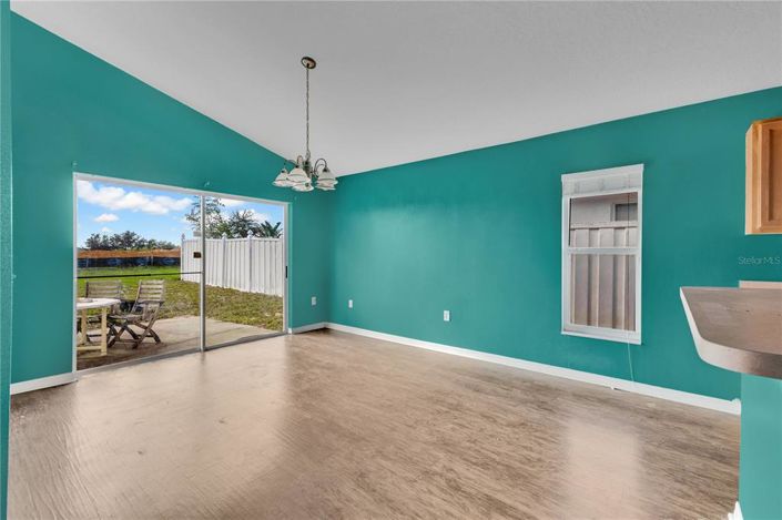 Image No.4-Propriété de 4 chambres à vendre à Davenport