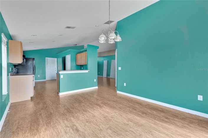 Image No.5-Propriété de 4 chambres à vendre à Davenport