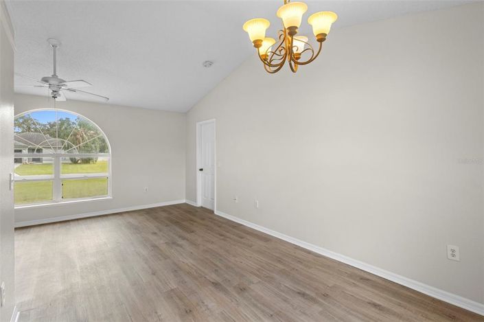 Image No.6-Propriété de 4 chambres à vendre à Kissimmee