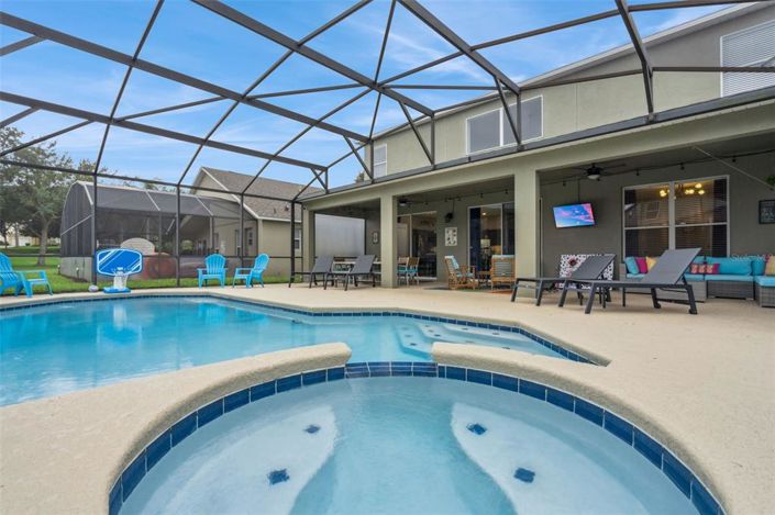 Image No.2-Propriété de 7 chambres à vendre à Kissimmee