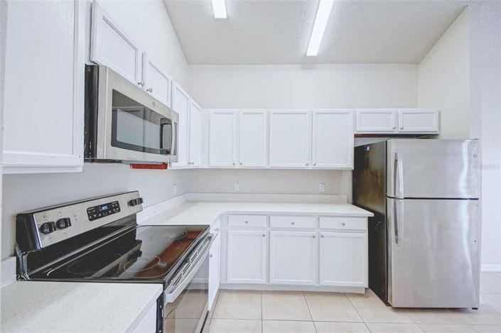 Image No.20-5 Bed Property for sale