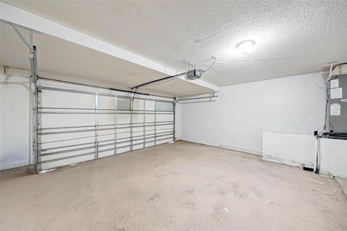 Image No.47-5 Bed Property for sale