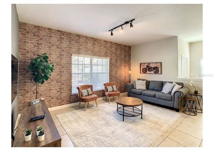 Image No.2-Maison de ville de 5 chambres à vendre à Kissimmee