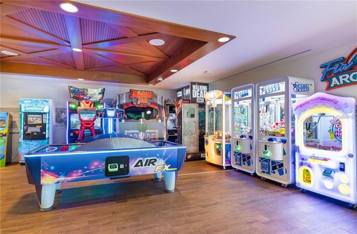 Image No.82-3 Bed Townhouse for sale