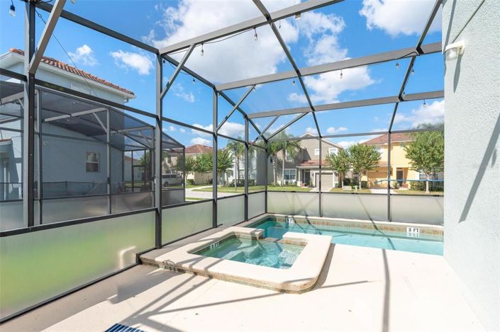 Image No.35-5 Bed Property for sale