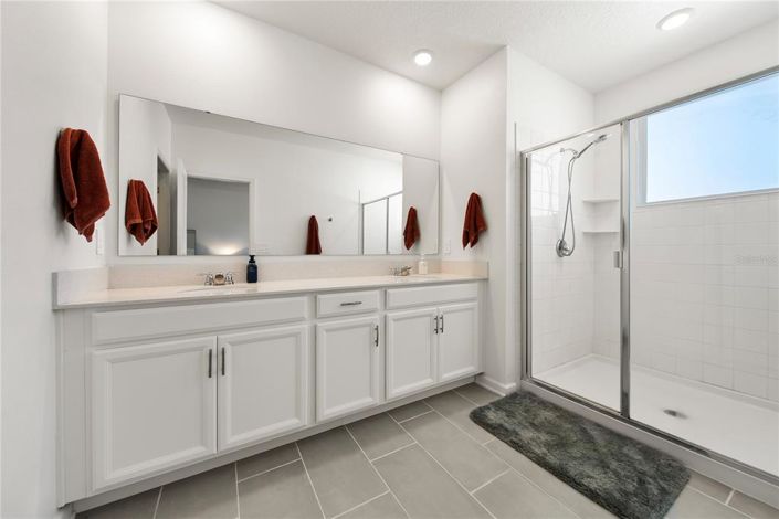 Image No.22-3 Bed Townhouse for sale