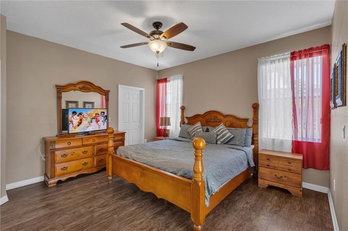 Image No.21-Propriété de 6 chambres à vendre à Haines City