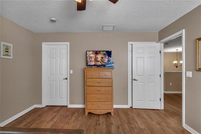 Image No.33-Propriété de 6 chambres à vendre à Haines City