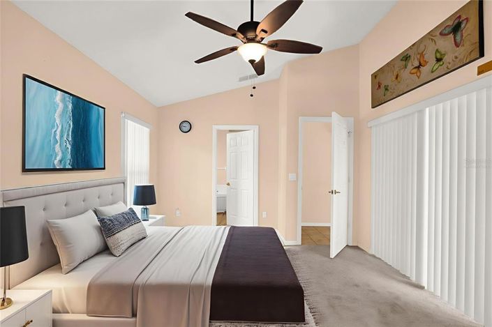 Image No.10-4 Bed Property for sale