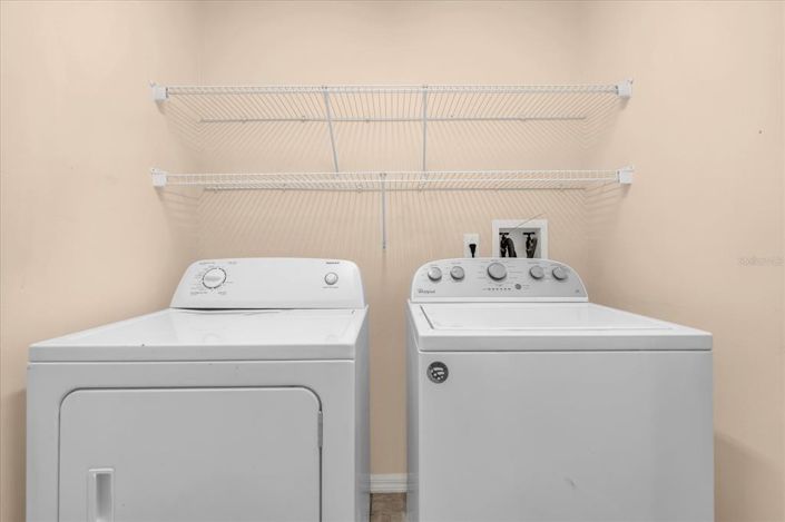 Image No.21-4 Bed Property for sale