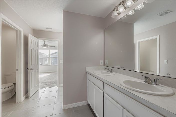 Image No.14-Propriété de 5 chambres à vendre à Davenport