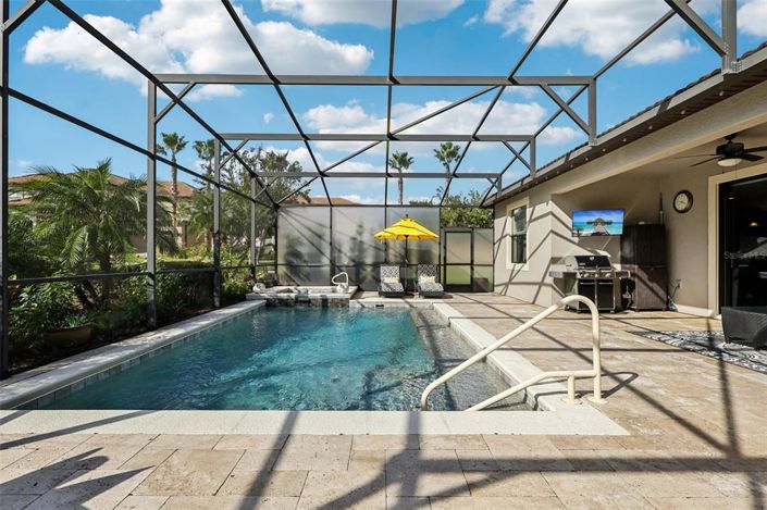 Image No.19-3 Bed Property for sale