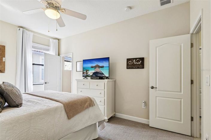 Image No.30-3 Bed Property for sale