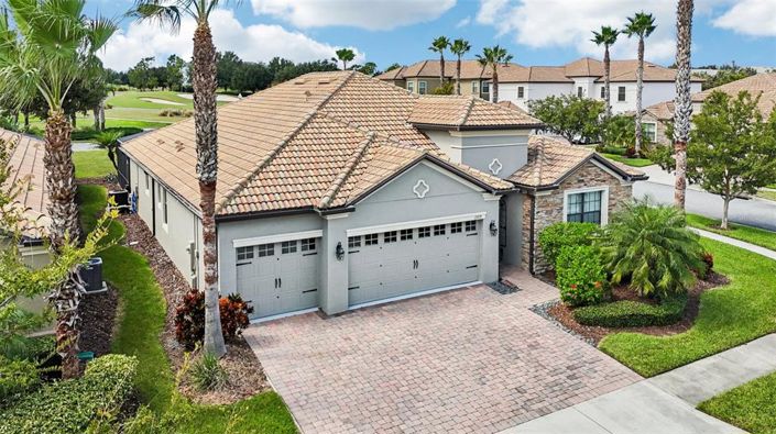 Image No.69-3 Bed Property for sale