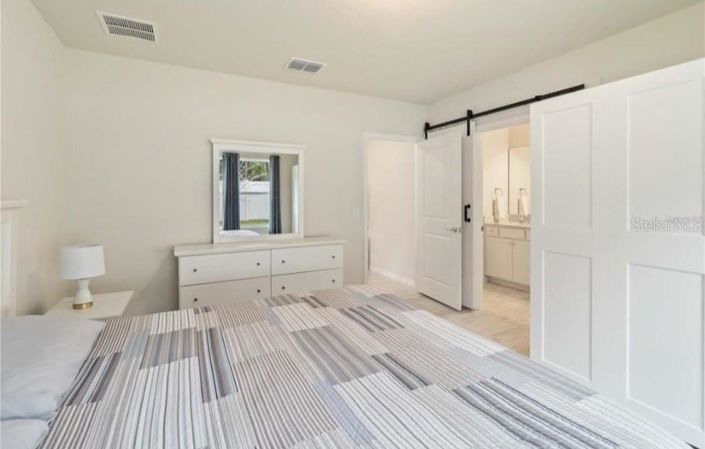 Image No.16-Propriété de 4 chambres à vendre à Clermont