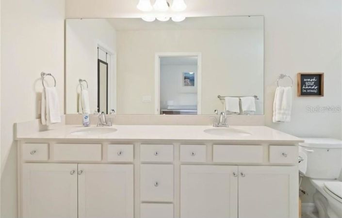 Image No.18-Propriété de 4 chambres à vendre à Clermont