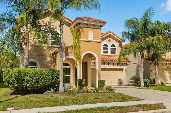 Image No.2-6 Bed Property for sale