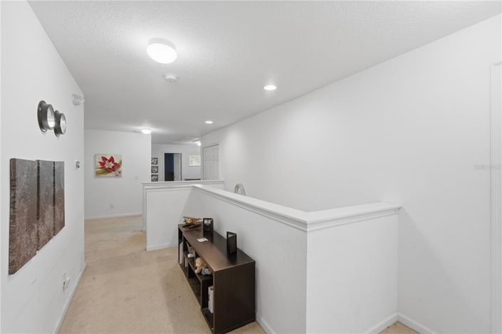 Image No.25-6 Bed Property for sale