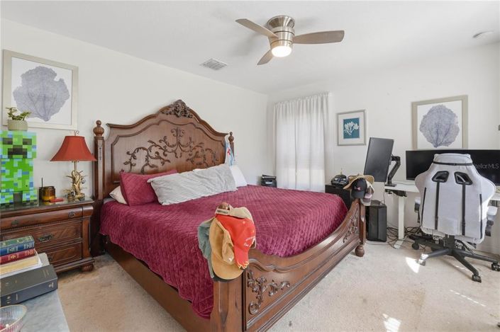 Image No.33-6 Bed Property for sale