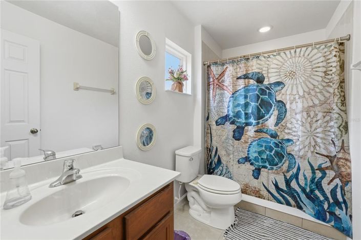 Image No.36-6 Bed Property for sale