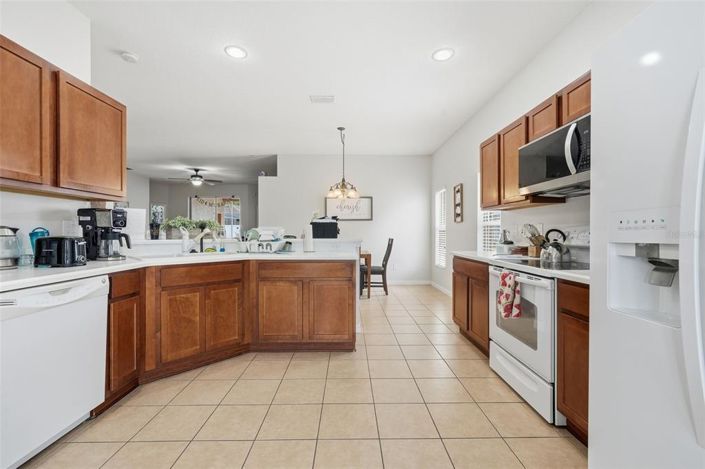 Image No.10-4 Bed Property for sale