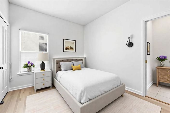 Image No.28-4 Bed Property for sale