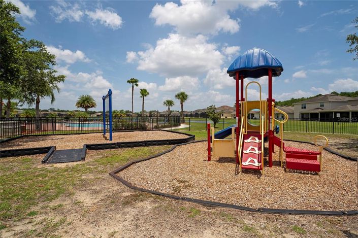 Image No.36-4 Bed Property for sale