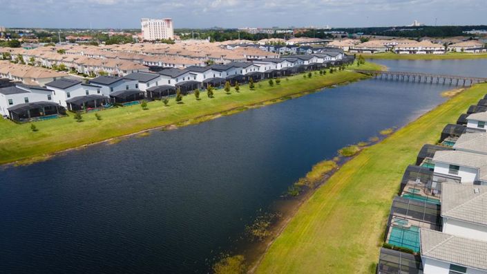 Image No.48-6 Bed Property for sale