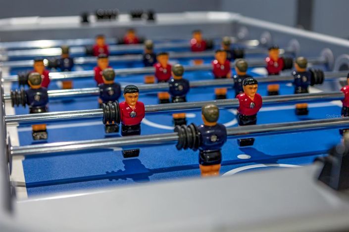 Image No.54-6 Bed Property for sale