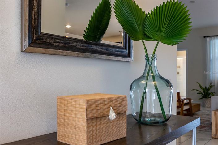 Image No.58-6 Bed Property for sale