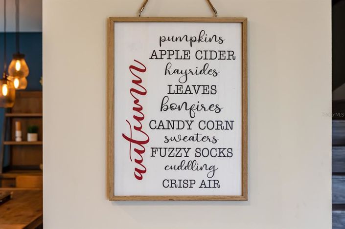 Image No.62-6 Bed Property for sale