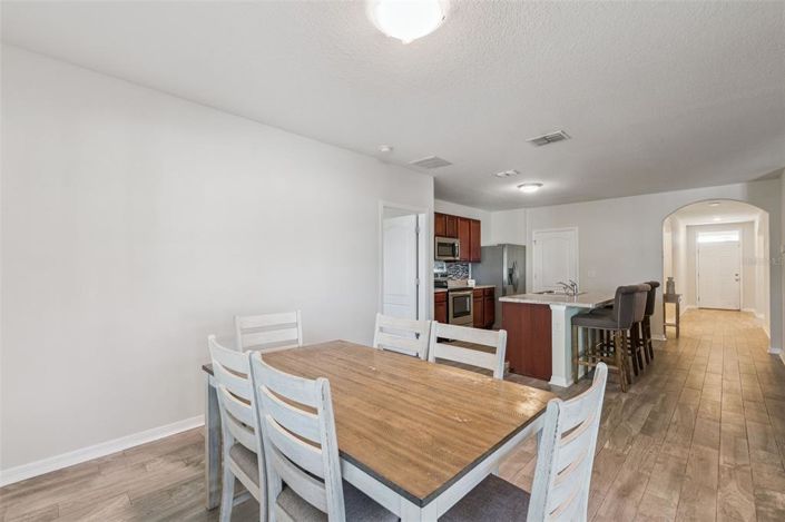 Image No.10-Propriété de 3 chambres à vendre à Clermont