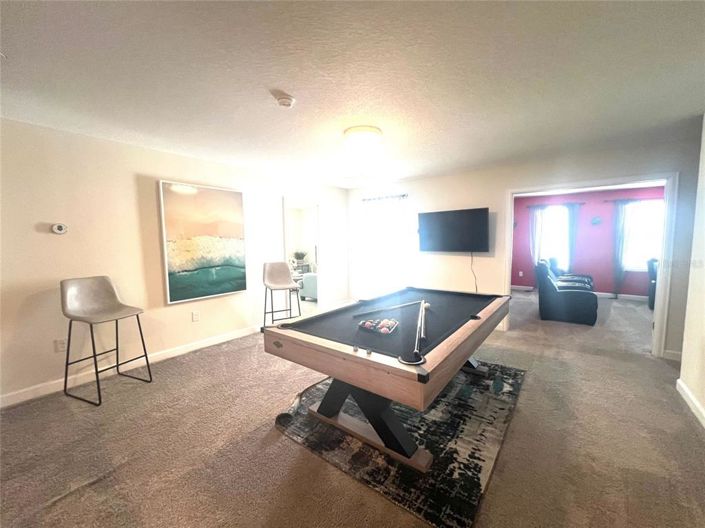 Image No.21-8 Bed Property for sale