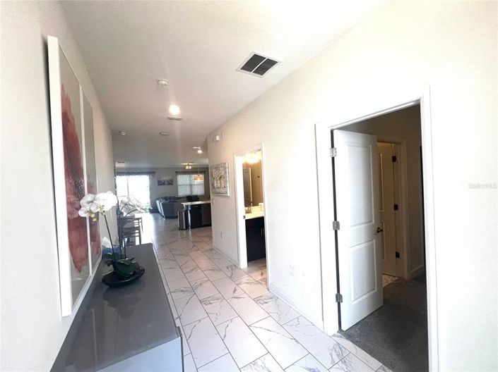 Image No.23-8 Bed Property for sale