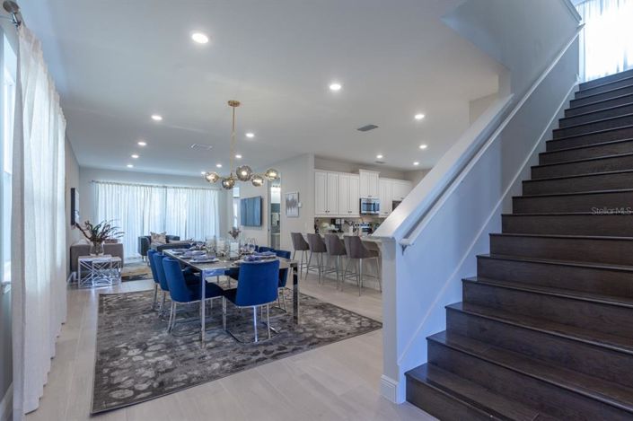 Image No.9-6 Bed Property for sale