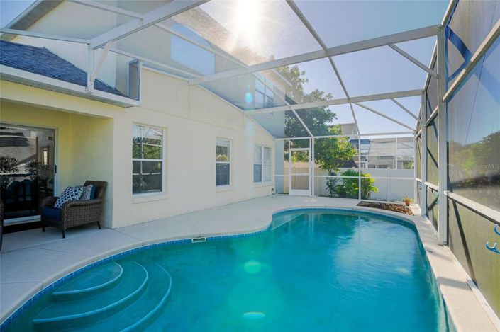 Image No.37-5 Bed Property for sale