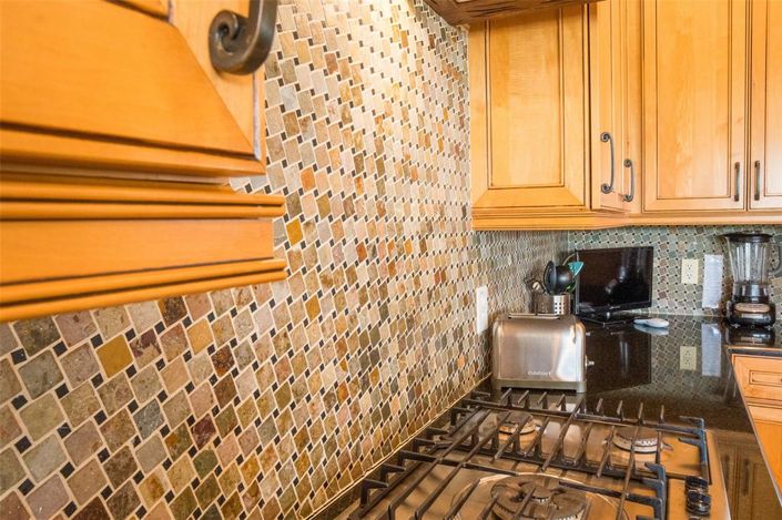 Image No.12-4 Bed Property for sale