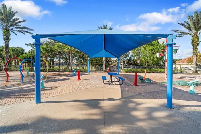 Image No.66-4 Bed Property for sale