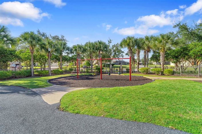 Image No.68-4 Bed Property for sale