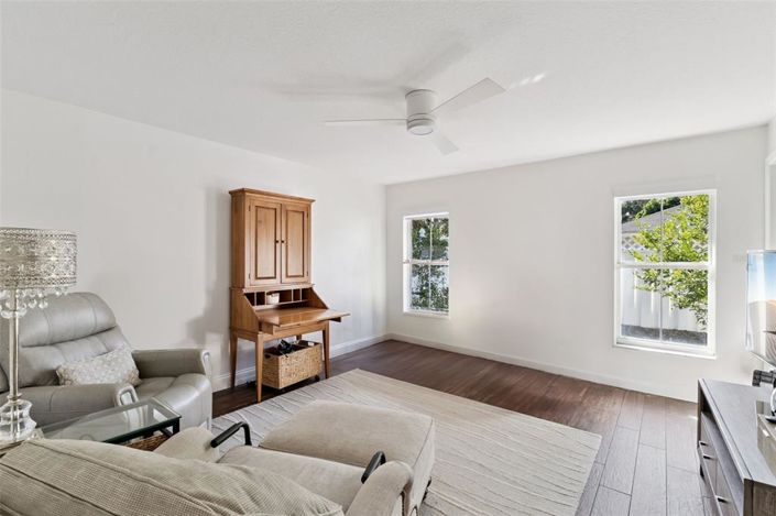 Image No.22-4 Bed Property for sale