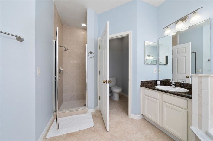 Image No.13-5 Bed Property for sale