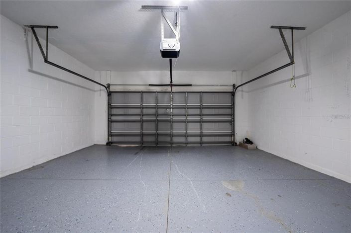 Image No.23-5 Bed Property for sale