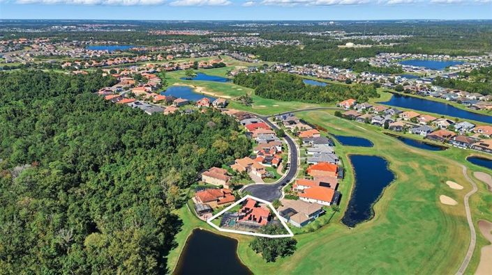 Image No.15-6 Bed Property for sale