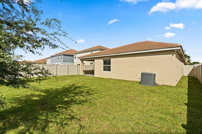 Image No.26-4 Bed Property for sale